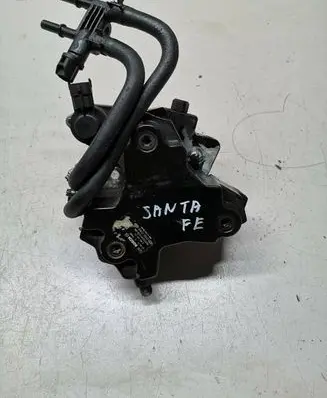 Hyundai Santa Fe Fuel injection high pressure pump 0445010121 3310027400