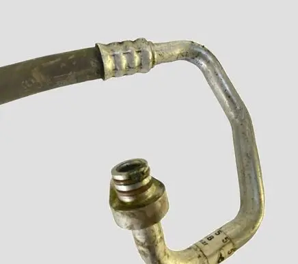 Nissan Qashqai Air conditioning (A/C) pipe/hose