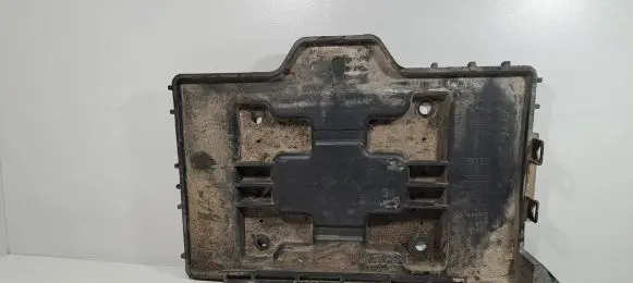 Hyundai Santa Fe Battery tray 371502B100