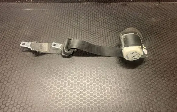 Ford S-MAX Middle seatbelt (rear) 611B68N