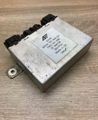 Volkswagen Sharan Comfort/convenience module 95VW10C909AA