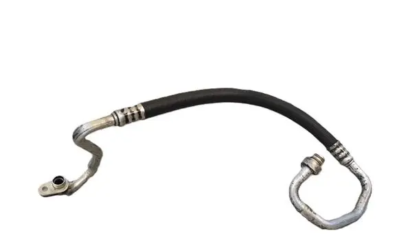 Air conditioning (A/C) pipe/hose