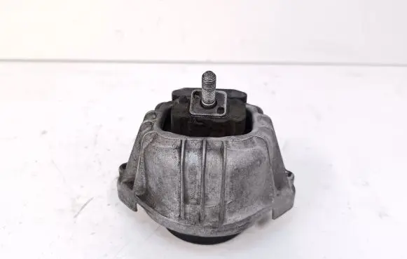 BMW X1 E84 Engine mount bracket 6768853 676885303 13981112