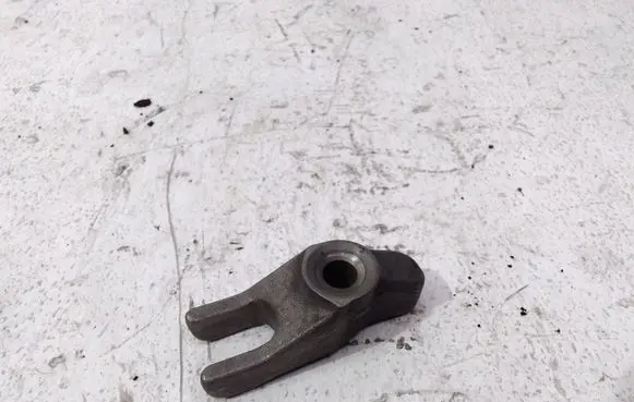 Hyundai Santa Fe Fuel Injector clamp holder