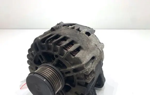 Peugeot 207 Generator/alternator 9665617780
