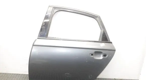 Audi A6 S6 C7 4G Rear door