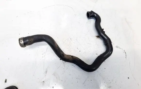 Volvo S80 Breather hose/pipe 