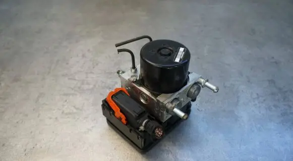 Mitsubishi Outlander ABS Pump 4670A552