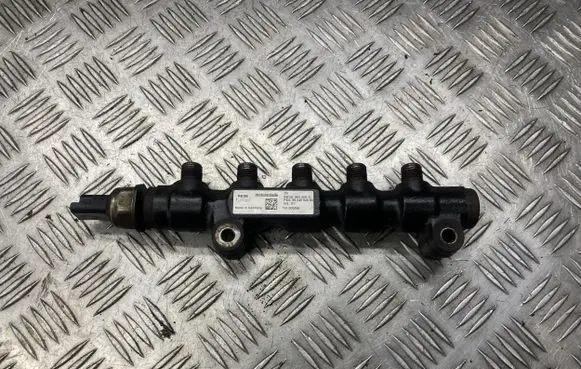 Citroen C4 I Fuel main line pipe 9654592680 731003598