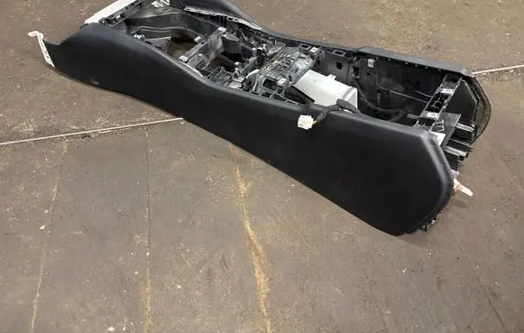 BMW 5 G30 G31 G38 Center console 0002901486 6984567 41158381
