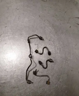 Mercedes-Benz Vito Viano W639 Fuel injector supply line/pipe