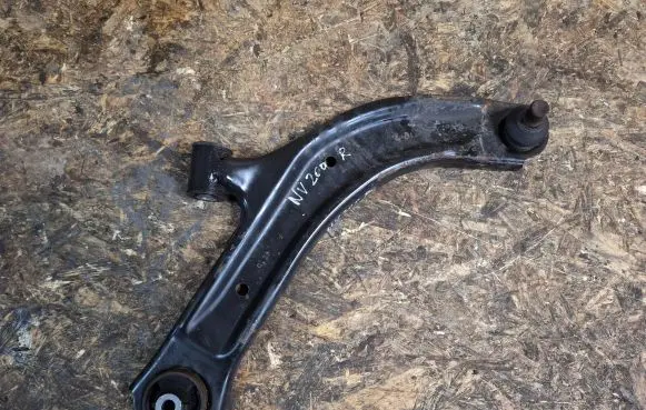 Nissan NV200 Front control arm