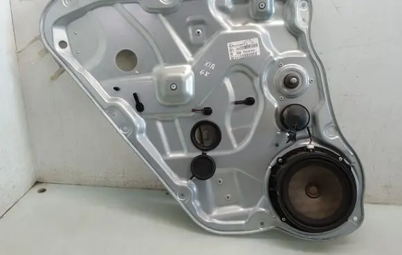 KIA Ceed Rear door manual window regulator 834701H000