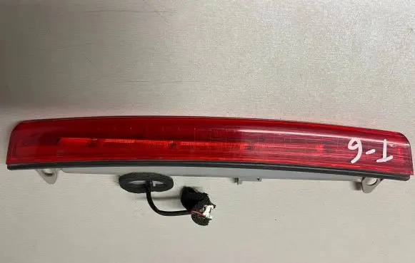 Toyota Avensis T250 Third/center stoplight 8157005090