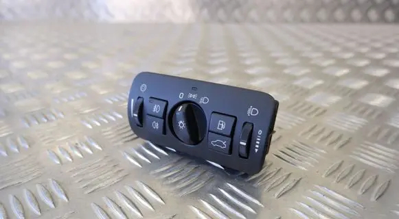 Volvo XC60 Light switch 30739415