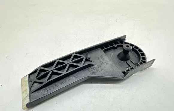 Mercedes-Benz B W246 W242 Radiator mount bracket A2465040340