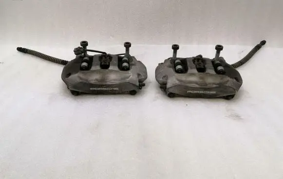 Porsche Cayenne (92A) Rear brake caliper 7P5615403S