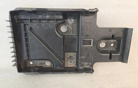 Volvo S90, V90 Battery tray 31479351