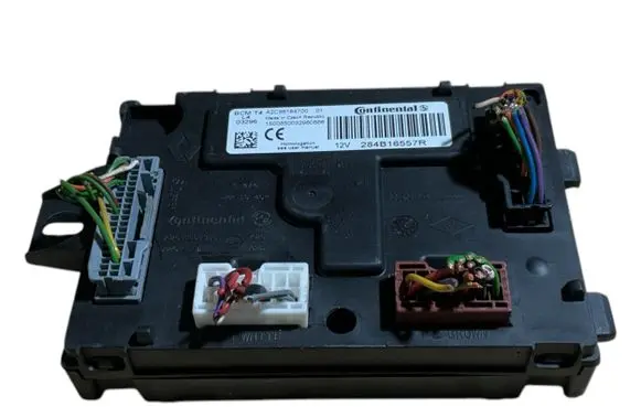 Renault Clio IV Other control units/modules 284B16557R A2C86184700