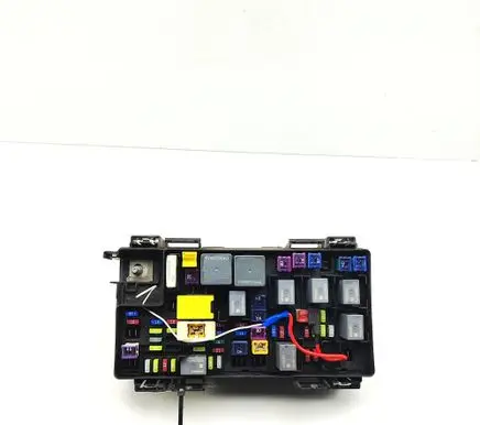Jeep Wrangler Fuse module 68303924AB JK03263014