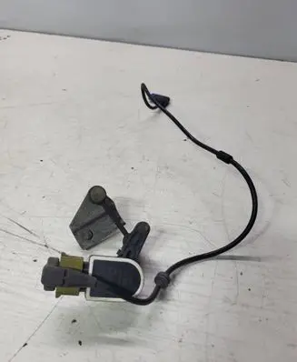 Mercedes-Benz E C207 W207 Rear air suspension level height sensor A0045429918 8549 150813