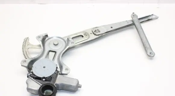Toyota Prius+ (ZVW40) Rear door window regulator with motor 8572047130