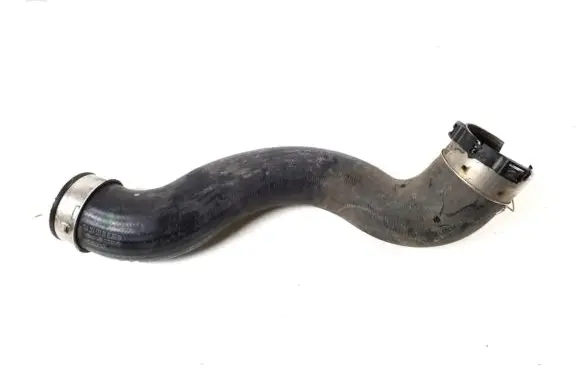 Mercedes-Benz E W212 Intercooler hose/pipe A2045280682