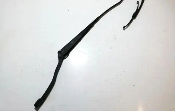 Volkswagen Transporter - Caravelle T4 Front wiper blade arm 701955409