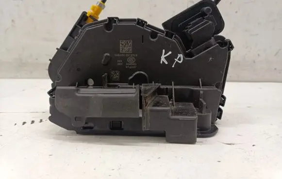 Audi A3 8Y Front door lock 5TC837015B