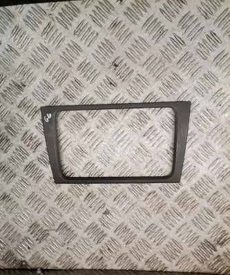 Volkswagen Golf VI Radio/GPS head unit trim 5k0858063f