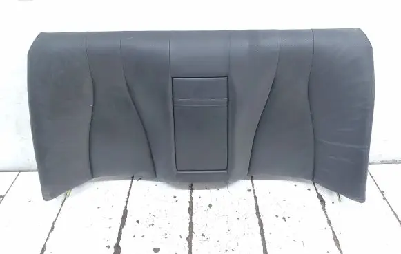 Rear seat