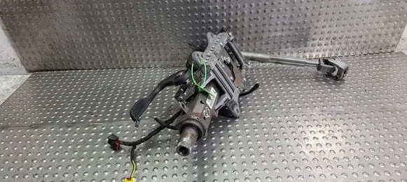 Volkswagen Tiguan Steering wheel axle S25139211 5N1419502H