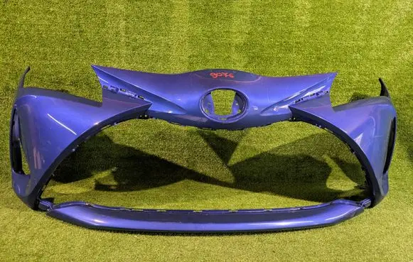Toyota Yaris Front bumper 521190DA40