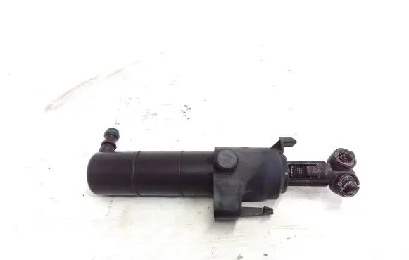 Mercedes-Benz E A207 Headlight washer spray nozzle A2078600147