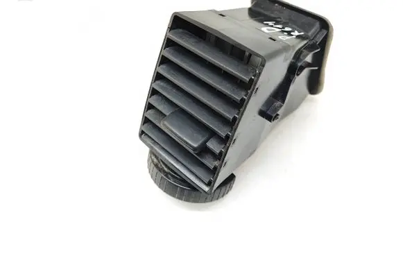 Volkswagen Transporter - Caravelle T5 Dash center air vent grill 7E0815706