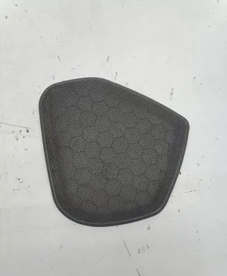Skoda Octavia Mk1 (1U) Front door speaker cover trim 1U4867149