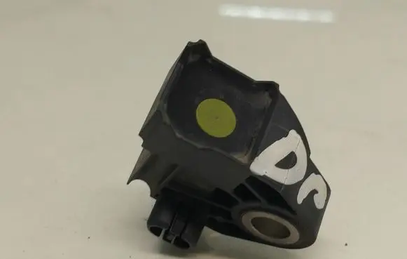 Mercedes-Benz EQC Airbag deployment crash/impact sensor A2139051300 869108 27835