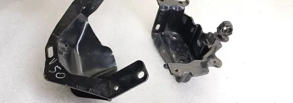 Volvo V50 Fuel filter bracket/mount holder 4N5Q9A072AC 536643B C83FA