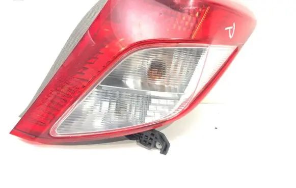 Toyota Yaris Rear/tail lights