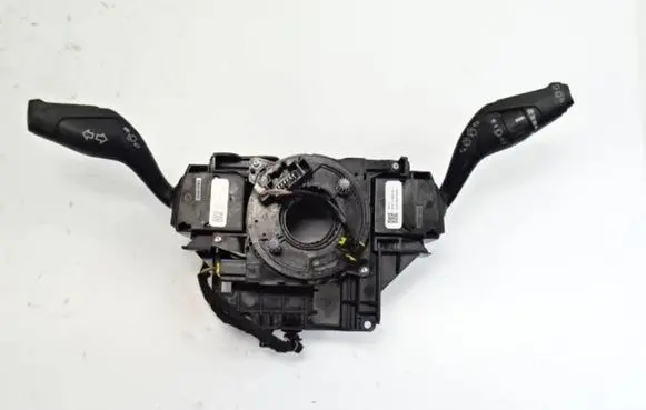 Ford Focus Indicator stalk AV6T13335AD FBYDA