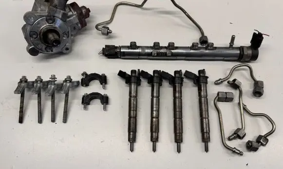 BMW 1 E81 E87 Fuel injection system set 0445116024 0445214183 0445010506