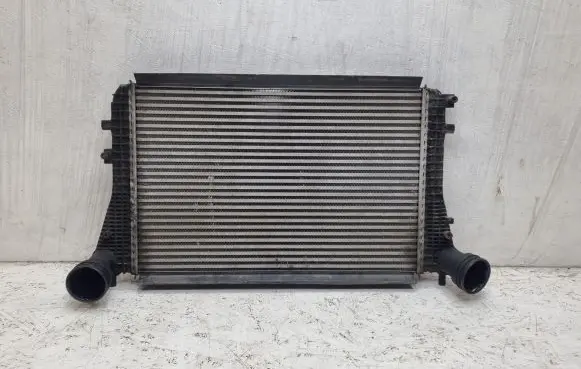 Volkswagen PASSAT B6 Intercooler radiator 3C0145805G