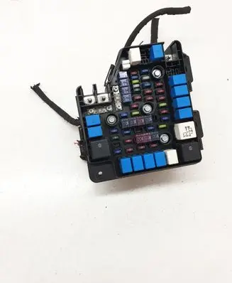 Hyundai Santa Fe Fuse module 9522429850