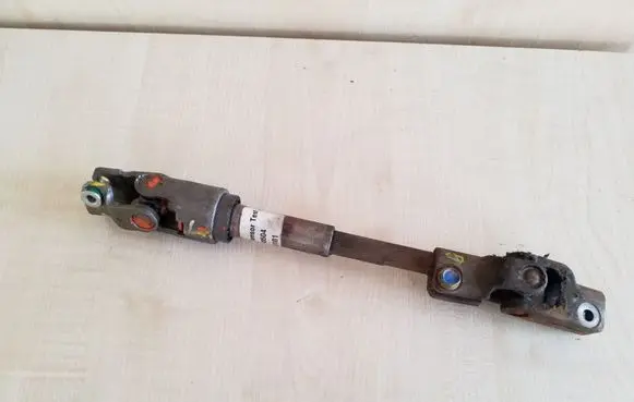Toyota Avensis T250 Steering column universal joint