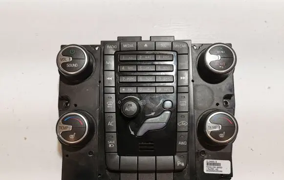 Volvo V60 Climate control unit 31346513