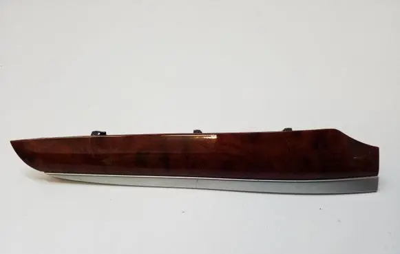 Chrysler 300C Panel trim L0199730ACPIA