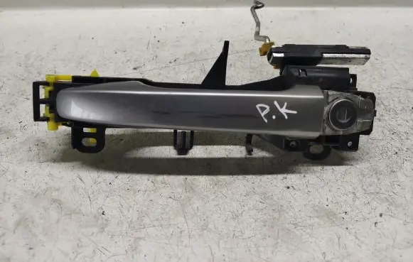 Toyota Verso Front door exterior handle