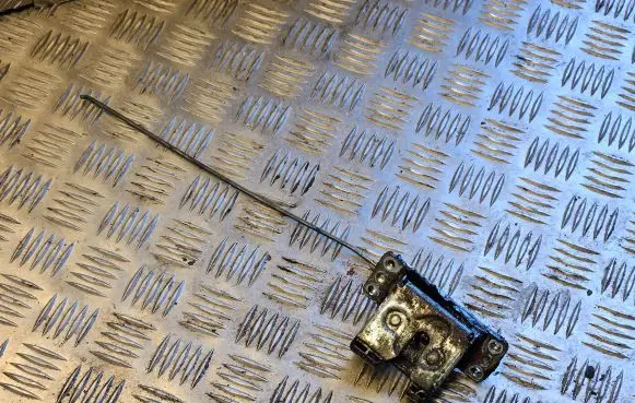 Opel Zafira A Loading door lock 