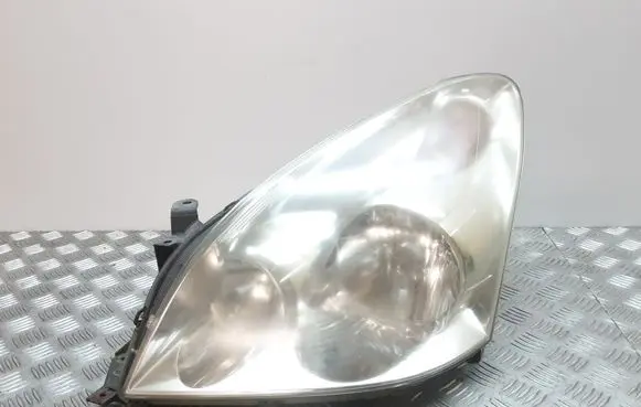 Toyota Corolla Verso E121 Headlight/headlamp