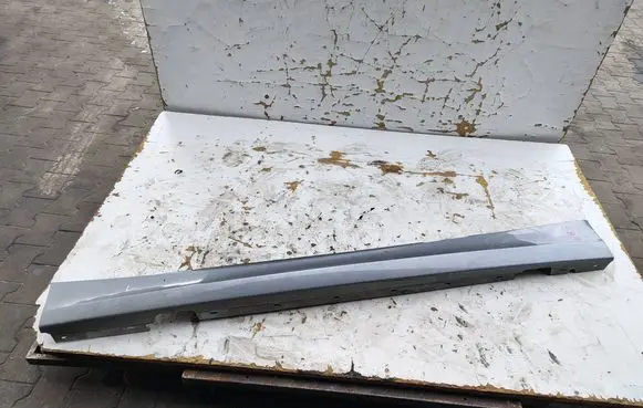 BMW 1 E81 E87 Foot area side trim 